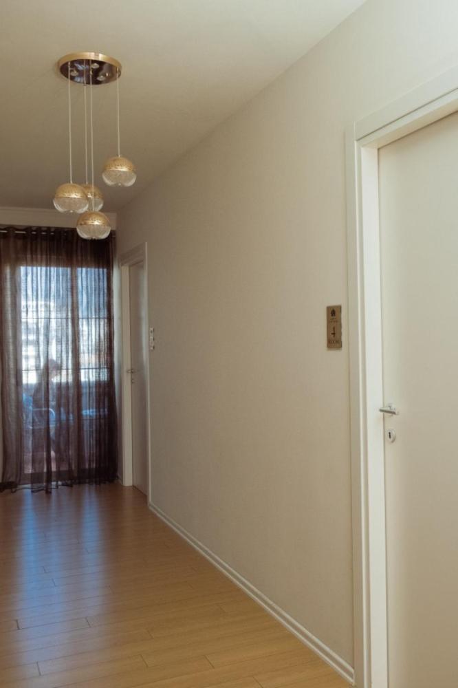 Albjona Guesthouse 地拉那 外观 照片